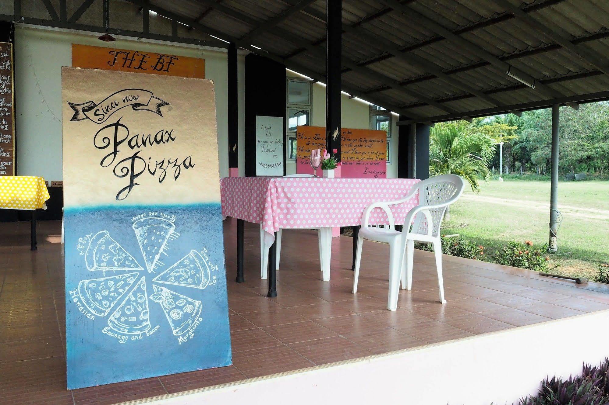 Hotel Baan Ricky Motocross And Enduro Track Ban Huai Maenam Noi Exterior foto